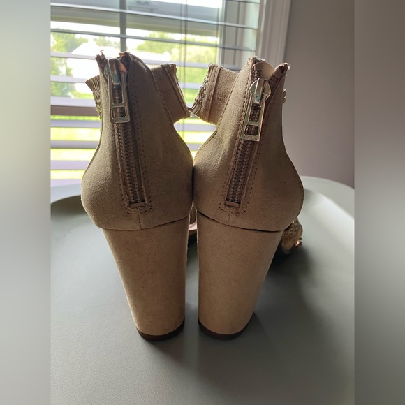 Sam & Libby Fringe Woven Ankle Strap Heel Sandal - Picture 3 of 8